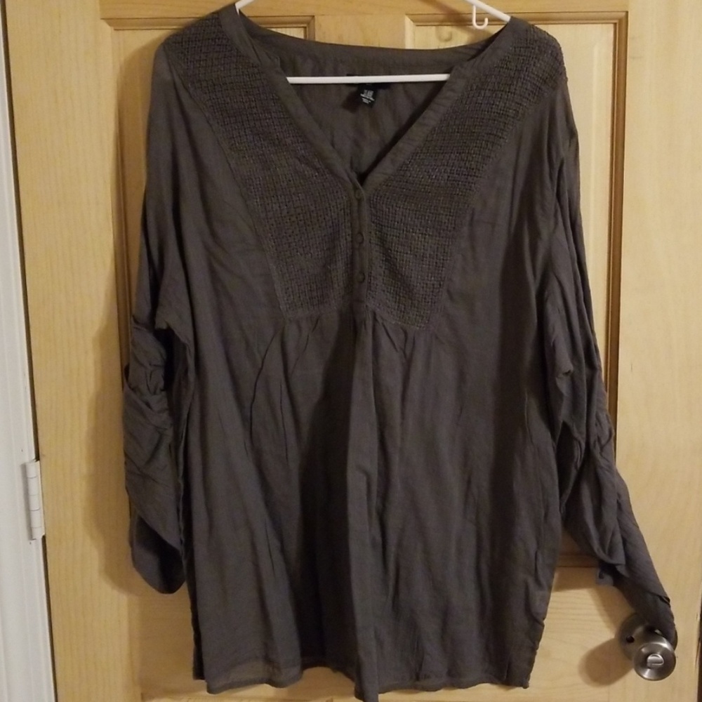 XXL Gap shirt